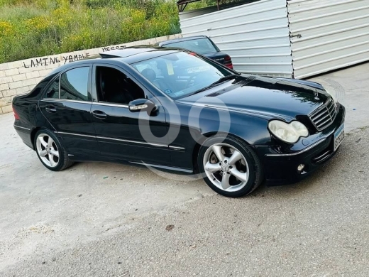 Mercedes-Benz in Halba - سي 230 موديل 2005
