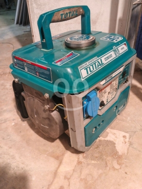 Other in Alma - مولد كهربائي صغير بحالة ممتازة للبيع | Small Power Generator for Sale Excellent Condition