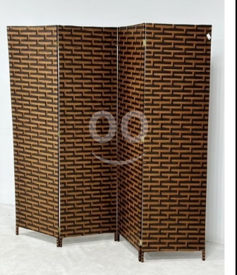 Bedroom in Beirut City - بارافان خشبي أنيق 180&times;180 سم | Elegant Wooden Room Divider 180x180cm