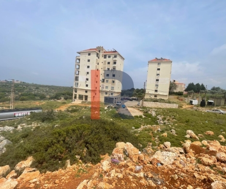R9-3424 Land for Sale in Nakhleh Koura – 1,500 m², Zoning 25/50 — 3