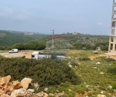 R9-3424 Land for Sale in Nakhleh Koura - 1,500 m², Zoning 25/50 أرض للبيع في نخلـه الكورة - 1,500 م²، تصنيف 25/50