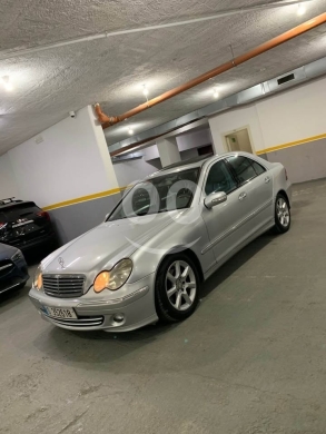 مرسيدس بنز في مدينة بيروت - Mercedes C280 2007