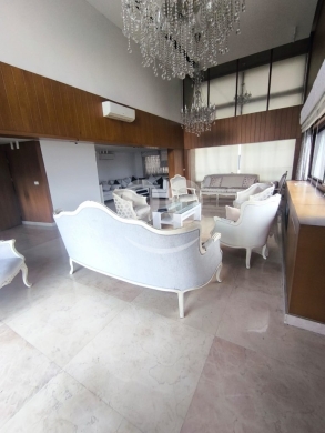 شقة دوبلكس مفروشة فخمة في اللويزة - 427 م² | Furnished Duplex Apartment in Louaizeh - 427… — 3