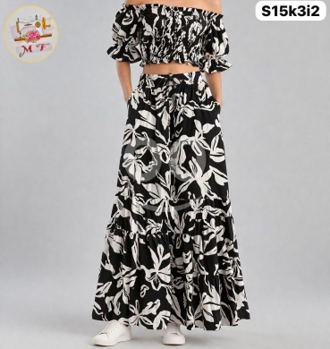 الملابس، الأحذية والزينة في Loussiya - طقم تنورة وبلوزة ريون معرق صيفي فري سايز | Patterned Rayon Skirt & Top Set Free Size