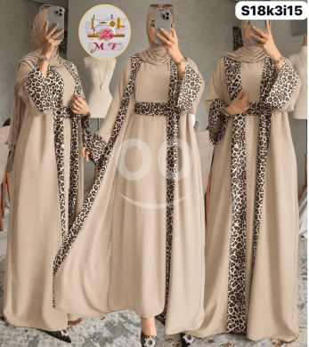 الملابس، الأحذية والزينة في Loussiya - طقم عباية تايغر 3 قطع قماش سيواي فاخر | 3-Piece Tiger Print Ceyway Abaya Set