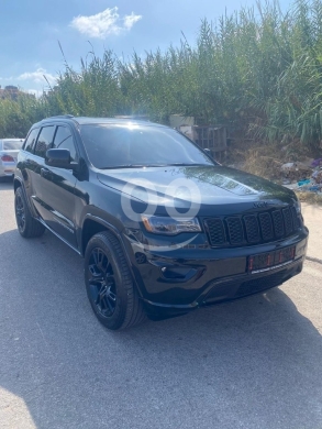 Jeep in Mina - جيب جراند شيروكي ليميتد بلس 2017 مسجلة | Jeep Grand Cherokee Limited Plus 2017