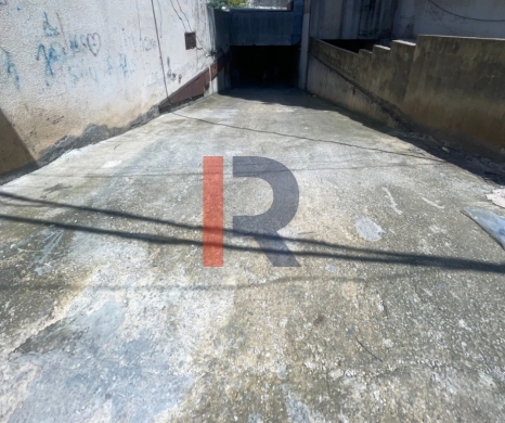 R9-3437 Warehouse for Sale in Zahrieh Tripoli – 400 m² — 8