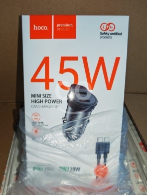 Mobile accessories in Manara - شاحن سيارة Hoco ميني بقوة 45 واط مع منفذين USB-C | Hoco 45W Mini High Power Car Charger Set