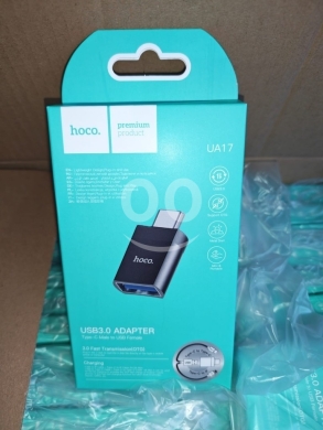 Mobile accessories in Manara - محول Hoco UA17 من USB-C إلى USB 3.0 بتقنية OTG | Hoco UA17 USB-C Male to USB Female Adapter