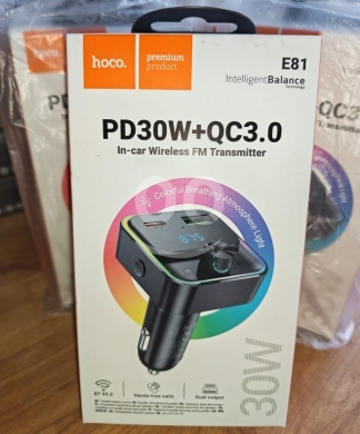 Mobile accessories in Manara - جهاز إرسال FM لاسلكي للسيارة Hoco E81 بشحن سريع PD 30W وإضاءة RGB | Hoco E81 Wireless FM Transmitter