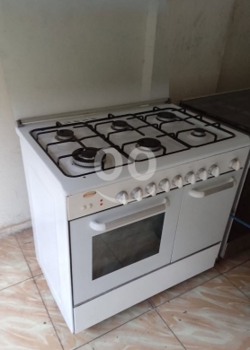 Kitchen appliances in Tripoli - فرن غاز كامبوماتك ٦ عيون