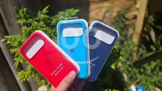 كفرات سيليكون ناعمة لجميع إصدارات آيفون | Premium Silicone Covers for iPhone Series — 3
