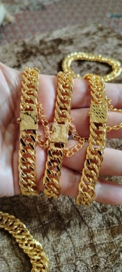 Vêtements, chaussures et accessoires dans Menyeh - طقم ذهب خليجي مكفول في المنية بحنين | Guaranteed Khaleeji Gold Set in Minieh Bhannine