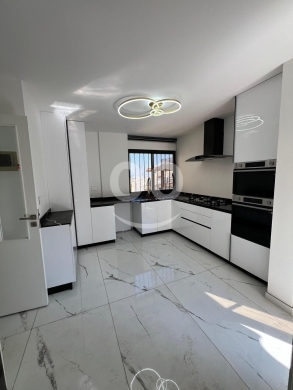 Apartments for sale in Baabda - شقة دوبلكس مفروشة للبيع في بعبدا - محيط الجامعة الأنطونية | Furnished Duplex for Sale in Baabda