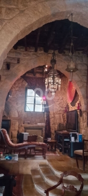 Villas for sale in Beit Chabeb - بيت تراثي أصلي ومفروش للبيع في بيت شباب | Authentic Furnished Heritage House in Beit Shabeb