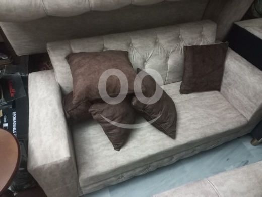 Other home furniture in Dawhet Aramoun - طقم كنب زاوية ٣ قطع وصوفا ثنائية شبه جديد | L-Shape & 2-Seater Sofa Set