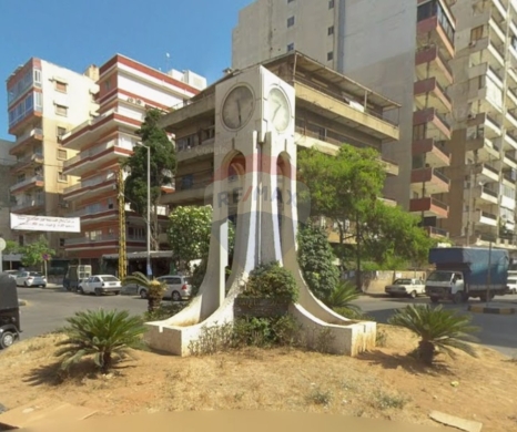 Commercials for sale in Mina - R9-3446 Shop for Sale in Mina Port Said Tripoli - 33 m², Prime Spotمحل للبيع في الميناء شارع بورسعيد طرابلس - 33 م² موقع مميز
