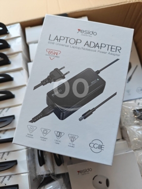 Computers Parts & Software Accessories in Manara - شاحن لابتوب يسيدو 65 واط متعدد الرؤوس | Yesido CG11E 65W Universal Laptop Adapter