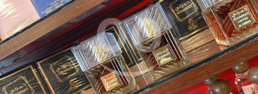 Health & Beauty in Akkar el-Atika - عطر خمرتي الأصلي من العقيق برائحة ساحرة وجذابة | Khumrati Al Aqeeq Original Perfume