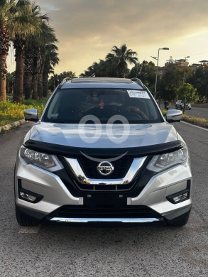 Nissan in Tripoli - Nissan Rogue 2019 SV Sport - 4WD - Super Clean - نيسان روج ٢٠١٩ خارقة