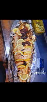 Food & Drink in Al Dahye - سمك طازج مشوي ومقلي وتشكيلة ثمار بحر مع خدمة توصيل | Fresh Grilled & Fried Fish Seafood Mix Delivery