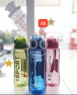 السلع الأخرى في ادونيس - مطرة مياه رياضية متينة بتصميم عصري وألوان متنوعة | Durable Sport Water Bottle