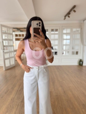 Vêtements, chaussures et accessoires dans Dahr el-Ain - توب نسائي "تانك" راقي ألوان متعددة | Women&#039;s Premium Basic Tank Top Multi-Colors