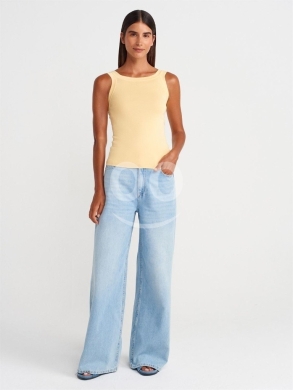 Vêtements, chaussures et accessoires dans Dahr el-Ain - توب بولو نسائي تريكو ناعم ألوان متعددة | Women&#039;s Soft Knit Polo Top Multi-Colors