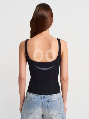 توب نسائي "ريب" ياقة دائرية واسعة ألوان متعددة | Women's Premium Scoop Neck Ribbed Top — 3