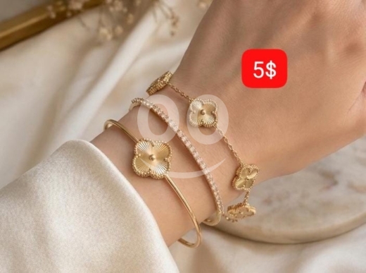 Clothes, Footwear & Accessories in Adonis - Elegant Gold-Plated Clover Bracelet Set | مجموعة أساور ذهبية راقية بتصميم "الكلوفر"