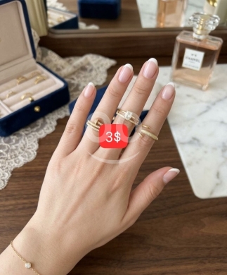 Clothes, Footwear & Accessories in Adonis - Elegant Gold-Plated Crystal Ring Collection | تشكيلة خواتم ذهبية راقية مرصعة بالكريستال
