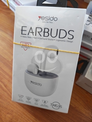 Mobile accessories dans Manara - سماعات يسيدو TWS35 لاسلكية بصوت محيطي وبطارية تدوم طويلاً | Yesido TWS35 Wireless Earbuds