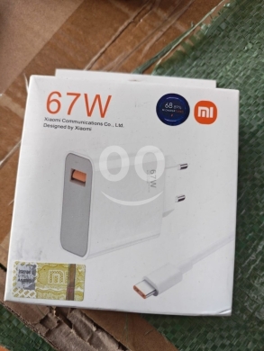 Mobile accessories in Manara - شاحن شاومي أصلي 67 واط شحن تربو مع الكابل | Xiaomi Original 67W Turbo Charger Set