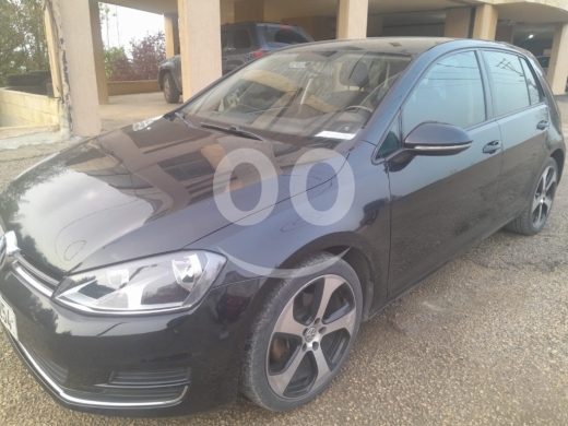 فولكس فاجن في كسارة - فولكس فاجن جولف 7 موديل 2016 محرك 1.8 TSI أجنبية | 2016 Volkswagen Golf 7 1.8 TSI Foreign