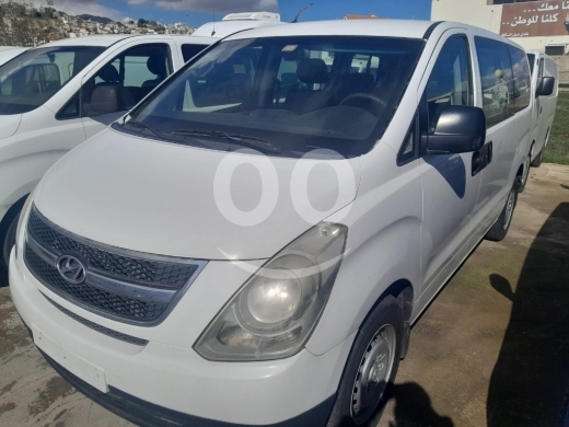 هيونداي في كسارة - هيونداي H1 موديل 2017 سياحية بالاسم فيتاس عادي مفولة | 2017 Hyundai H1 Manual Tourism Edition