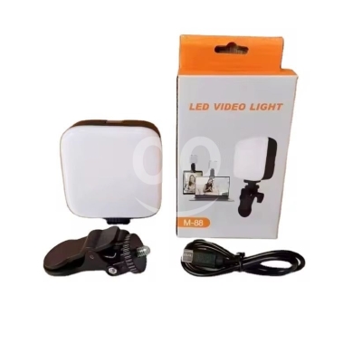 إضاءة ليد M88 للفيديو والمدونات بـ 3 مستويات | M88 LED Video Fill Light for Streaming — 6