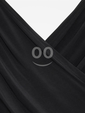 تيشيرت أسود أنيق بتصميم لف أمامية من Styllana Store | Elegant Black Wrap-Front Tee — 5