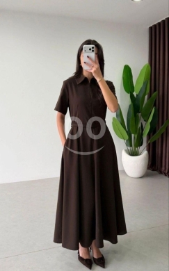Vêtements, chaussures et accessoires dans Dahr el-Ain - فستان ميدي بني أنيق بياقة قميص من Styllana Store | Elegant Brown Shirt Midi Dress