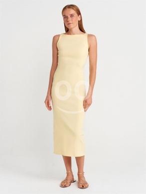 فستان ميدي أنيق بياقة قارب من Styllana Store | Elegant Boat-Neck Midi Dress — 4