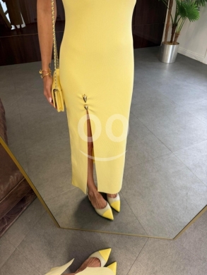 فستان ميدي أصفر أنيق بفتحة جانبية من Styllana Store | Chic Yellow Midi Dress with Side Sl… — 3