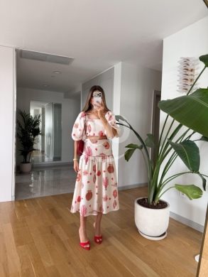 Vêtements, chaussures et accessoires dans Dahr el-Ain - طقم صيفي قطعتين بنقشة صدف البحر من Styllana Store | Two-Piece Seashell Print Summer Set
