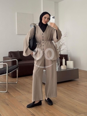 طقم كاجوال أنيق بحزام خصر وأرجل عريضة من Styllana Store | Elegant Belted Tunic & Wide-Leg… — 6