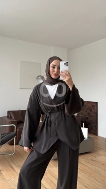 طقم كاجوال أنيق بحزام خصر وأرجل عريضة من Styllana Store | Elegant Belted Tunic & Wide-Leg… — 8