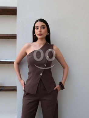 طقم نسائي راقي بكتف واحد من متجر Styllana | Elegant One-Shoulder Women's Set by Styllana — 6