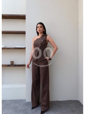 طقم نسائي راقي بكتف واحد من متجر Styllana | Elegant One-Shoulder Women's Set by Styllana — 5
