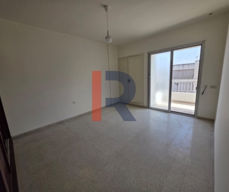 R9-3462 Apartment for Sale in Mar Elias Beirut – 230 m² — 8
