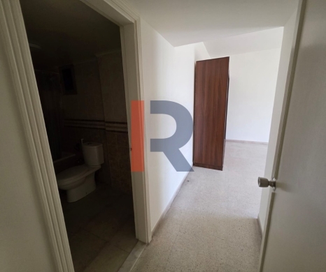 R9-3462 Apartment for Sale in Mar Elias Beirut – 230 m² — 10