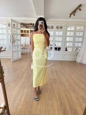 فستان ميدي "بيسيك" بتصميم أنيق من متجر Styllana | Styllana Store Elegant Basic Midi Dress — 2