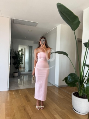 فستان ماكسي "توب" أنيق من متجر Styllana | Styllana Store Elegant Strapless Maxi Dress — 4