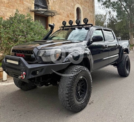 Toyota dans Tripoli - Toyota Tacoma Model 2011